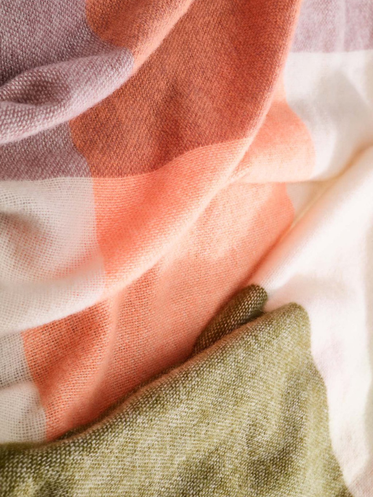 Colour Blend Blanket Clementine