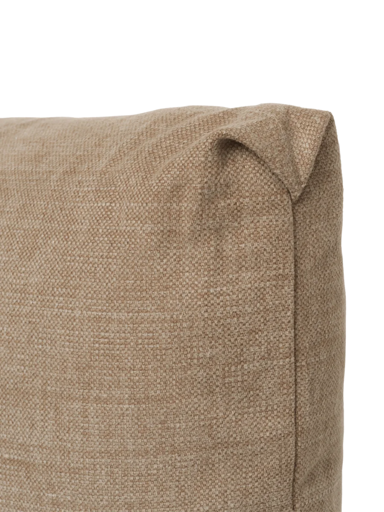 Clean Cushion Rect Hot M - Dusty Caramel